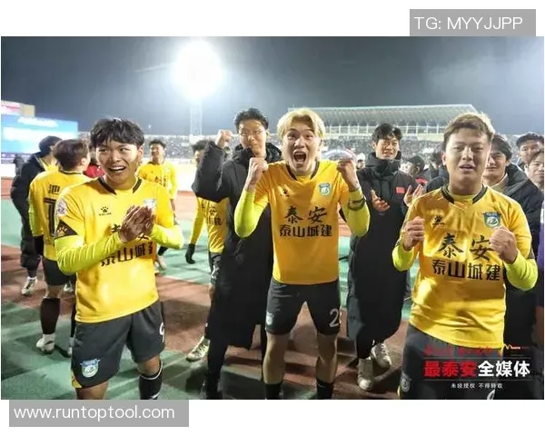 迪拜女子网球赛｜ 斯瓦泰克闯8强 陶森爆冷淘汰萨巴伦卡